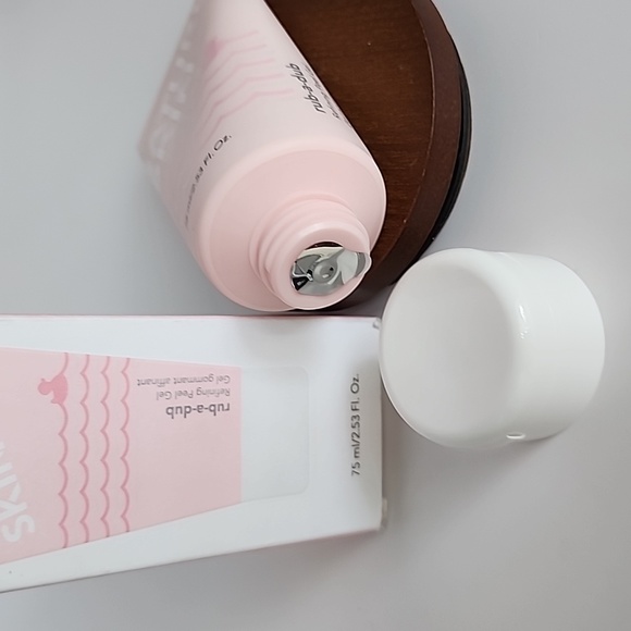 Saturday Skin Rub-A-Dub Refining Peel Gel - Picture 9 of 13